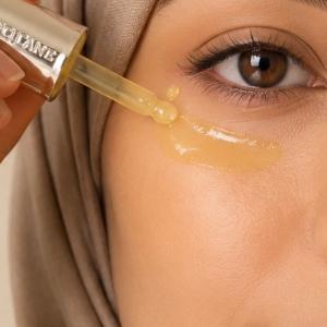 کرم دور چشم و دور لب ایمورتل دیواین لوکسیتان 15 میلی‌لیتر  LOccitane Immortelle Divine Eye  Lip Contour 15ml